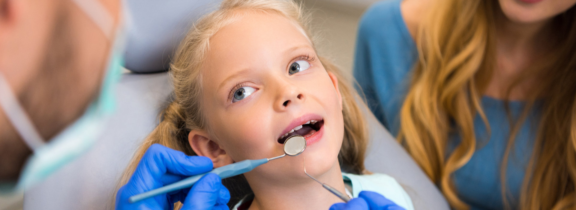 A child at dental.