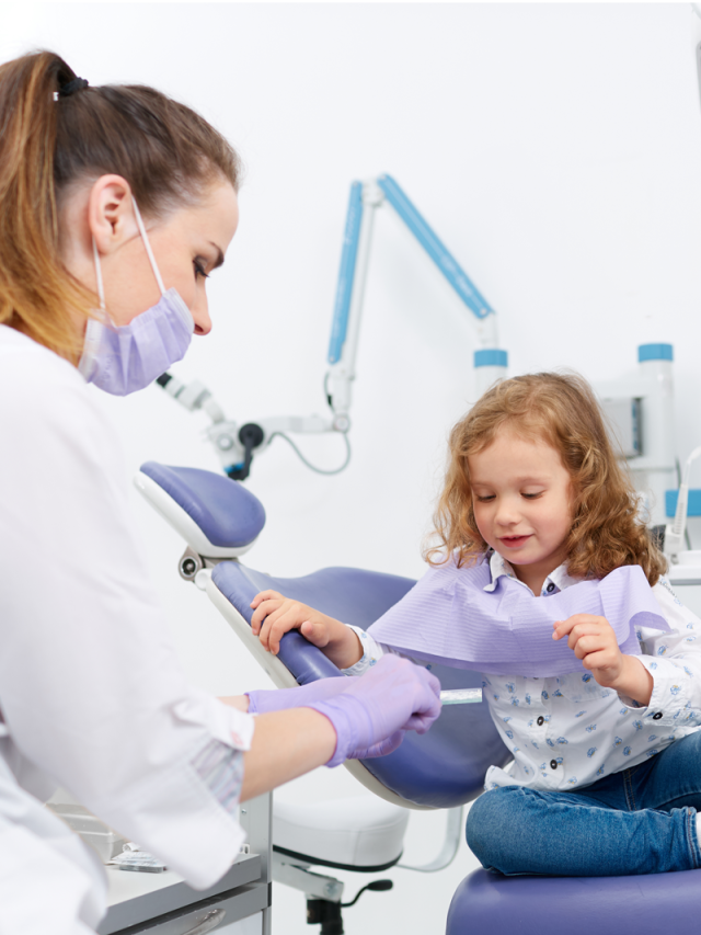 A child’s first dental visit