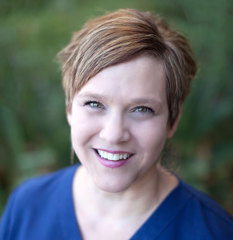 Lynne Marian
